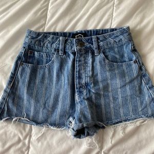 RVCA STRIPED DENIM SHORTS